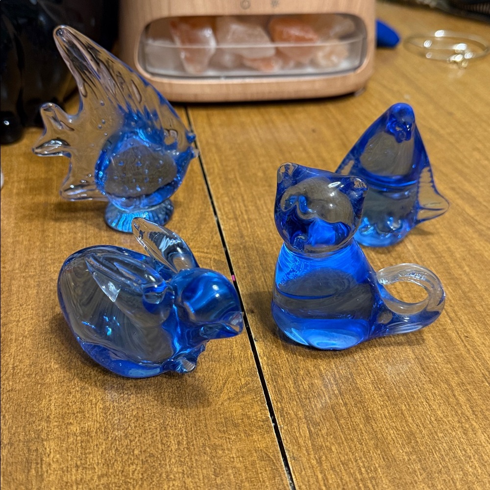 VTG* 4 Blue Art Glass Figurines